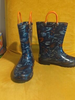 Kids Western Chief Waterproof Navy Dinosaur Rain Boots with Orange Handles Sz 10